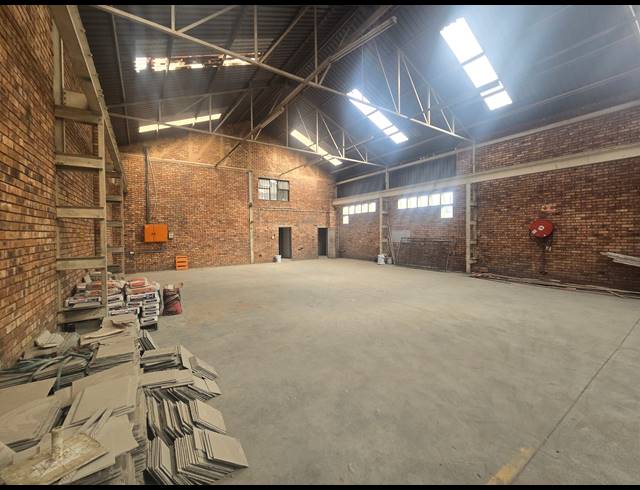 1,700M² FACTORY TO LET IN BENONI SOUTH